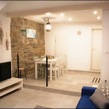 Holiday home Pocitniska Hisa Enjoy - Enjoy *