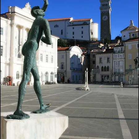 度假居 Enjoy 皮兰